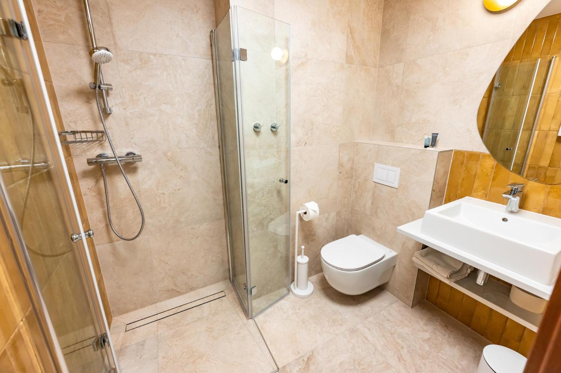 Osrodek Szkoleniowo Wypoczynkowy Galicya Hotel Krynica Zdroj Kamer foto