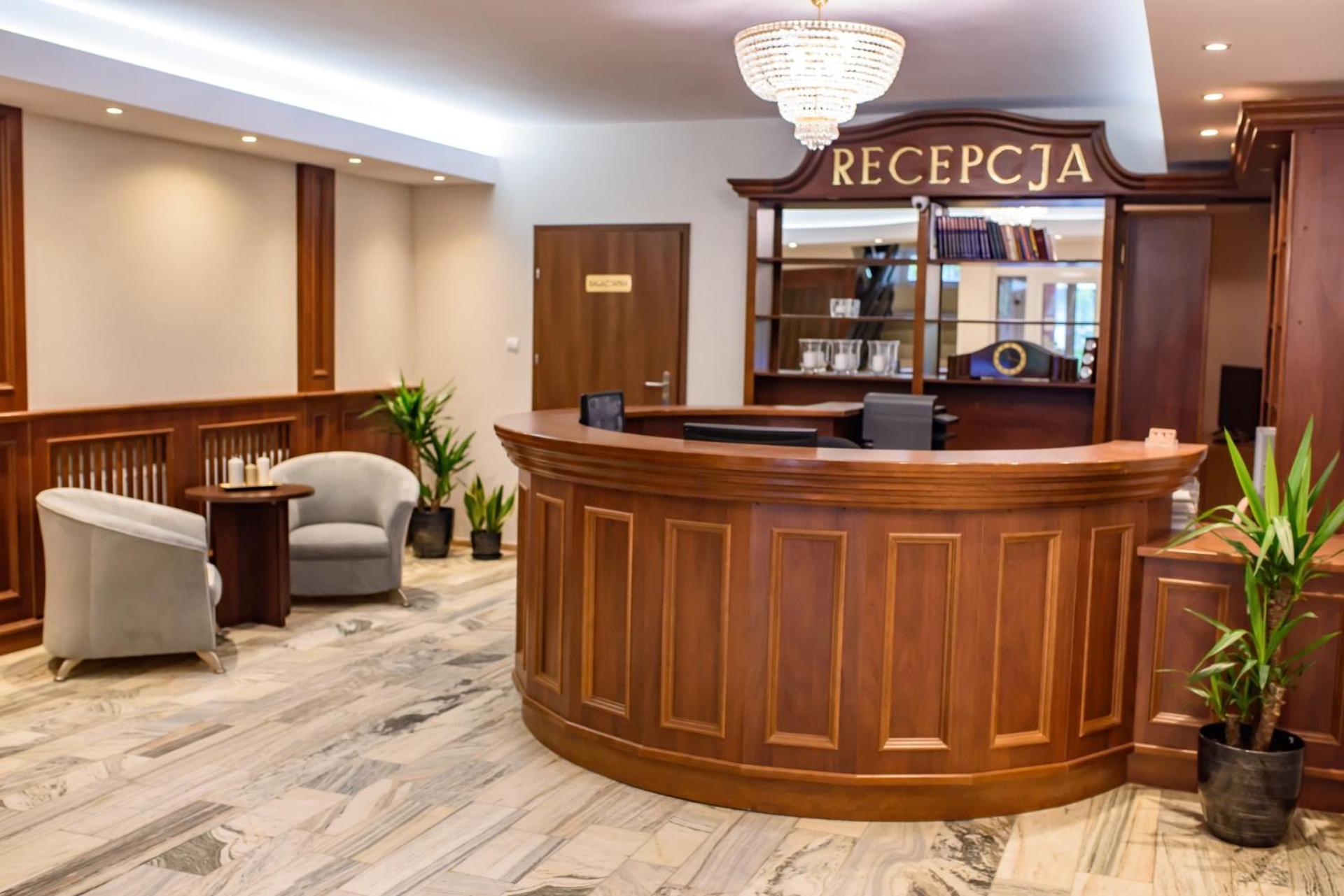 Osrodek Szkoleniowo Wypoczynkowy Galicya Hotel Krynica Zdroj Buitenkant foto